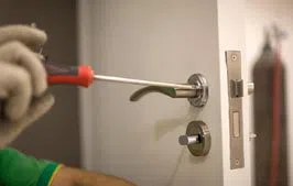 Locksmith Master Shop Arlington, VA 703-574-6800 Locksmith Master Shop Arlington, VA 703-574-6800 - 5-Locks-Repair